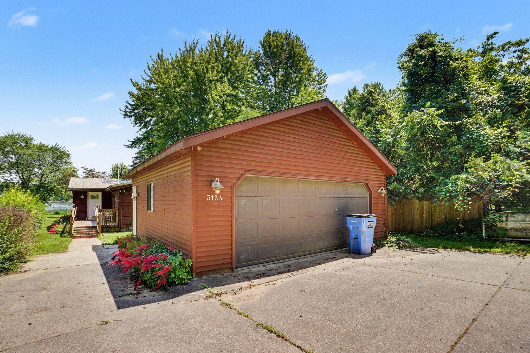 3124 Weicks Hopkins, MI 49328 - Photo 21 of 30 023_file_7164