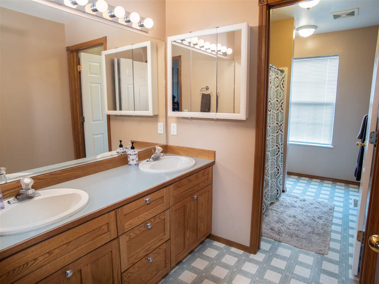 19324 North Division Road Colbert, WA 99005 - Photo 15 of 20