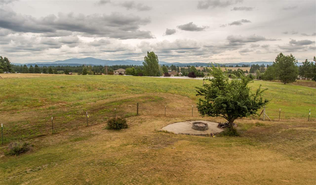 19324 North Division Road Colbert, WA 99005 - Photo 19 of 20