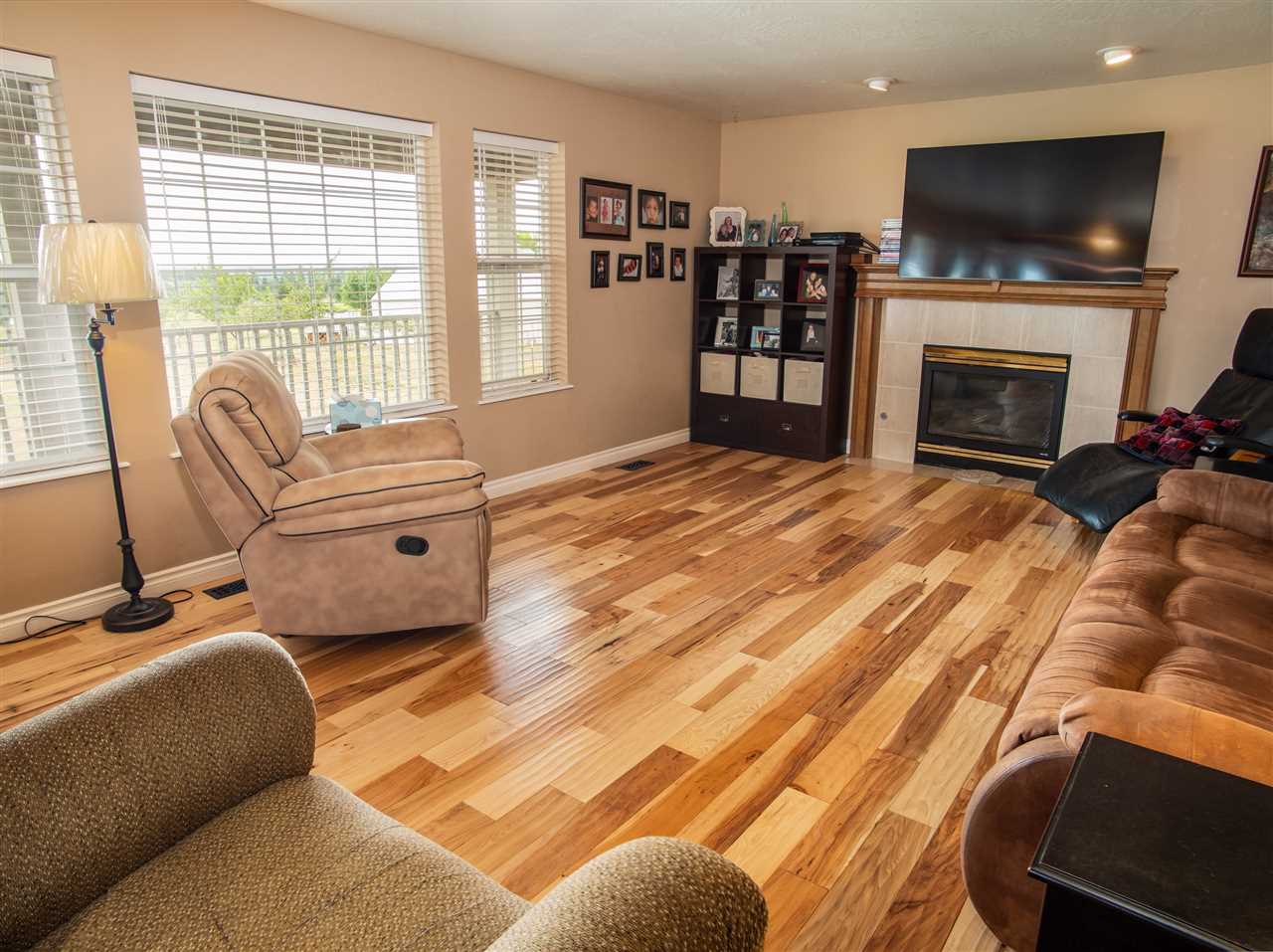 19324 North Division Road Colbert, WA 99005 - Photo 5 of 20