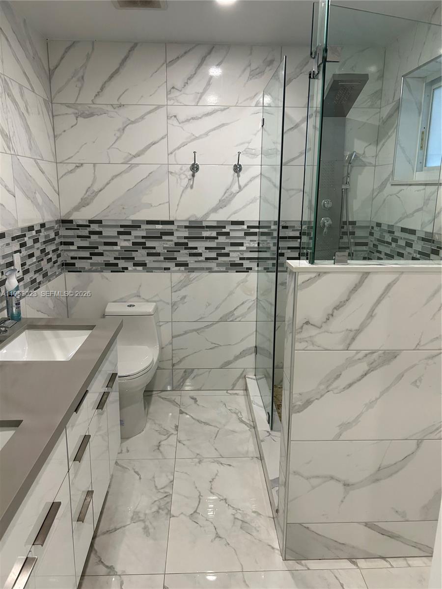 6501 Southwest 34th Street Miami, FL 33155 - Photo 13 of 20