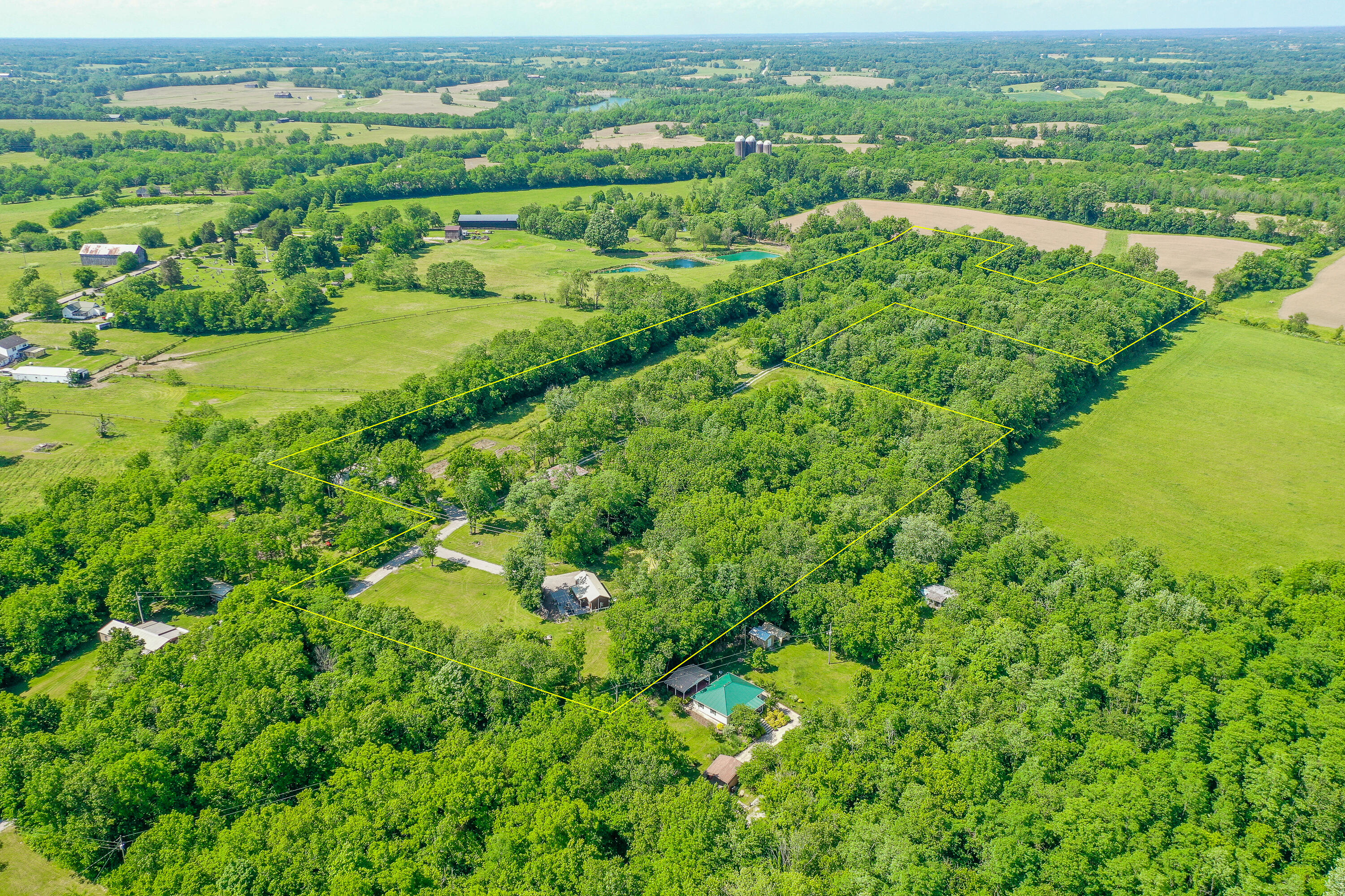 1326 Townsend Valley Road Paris, KY 40361 - Photo 6 of 41 A