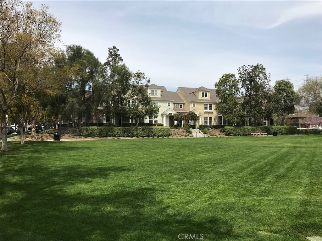 10 Chilmark Street Ladera Ranch, CA 92694 - Photo 15 of 16 a view of a park with houses