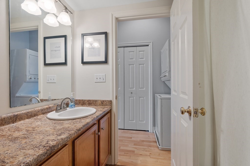 24 Washington Street, Unit 402 Haverhill, MA 01832 - Photo 13 of 24