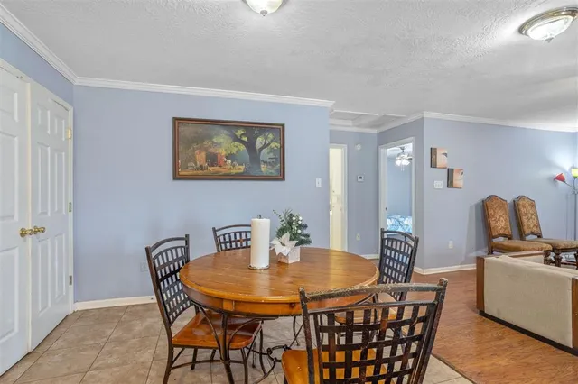 $185,500 | 116 North Lightner Avenue, Iowa, LA 70647