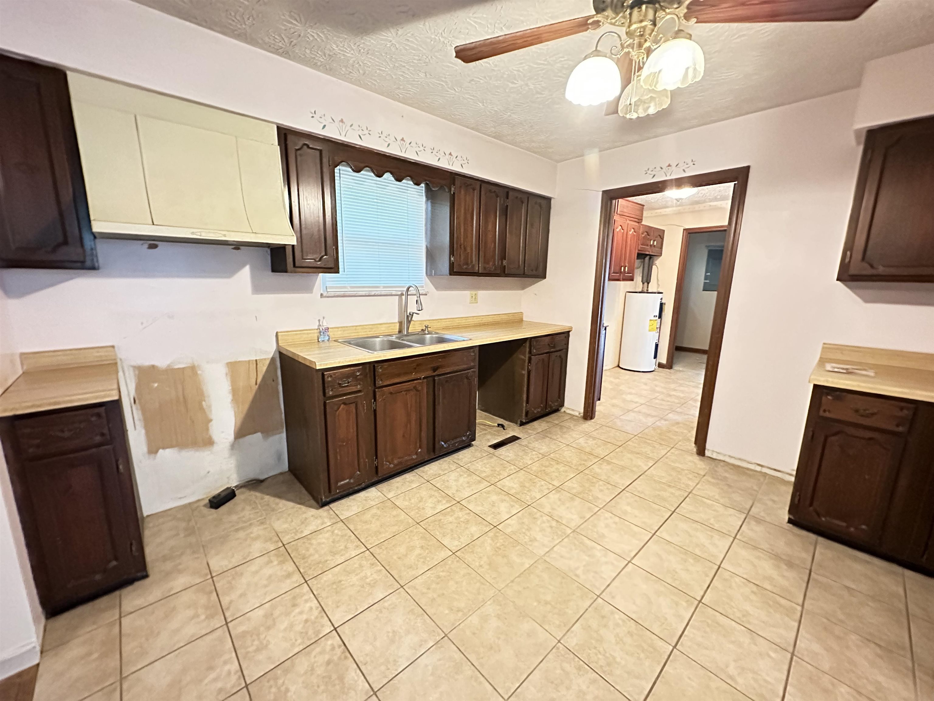 1027 Chippewa Road Ashland, KY 41102 - Photo 7 of 26