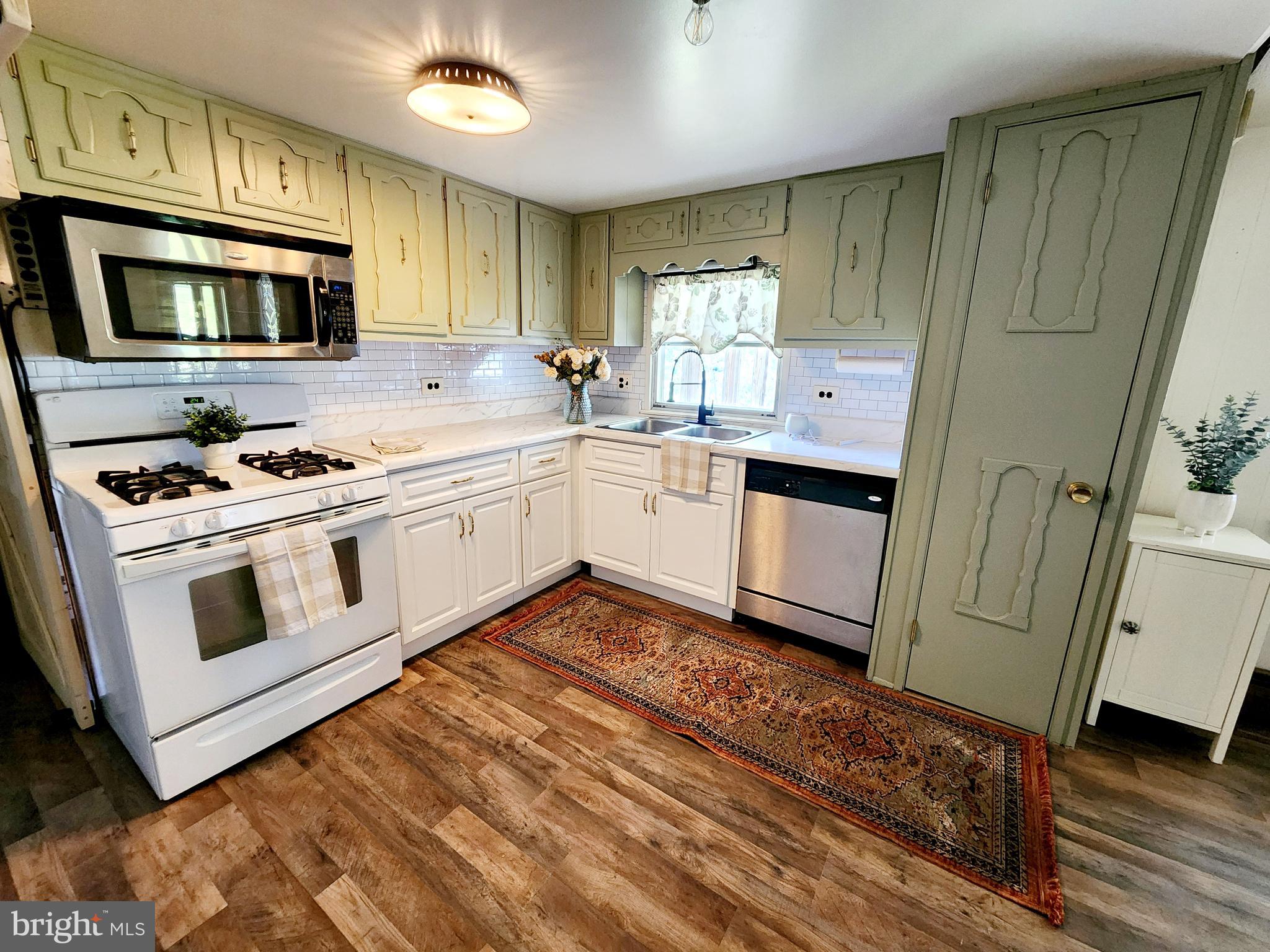 84 Cedar Road Nottingham, PA 19362 - Photo 2 of 17