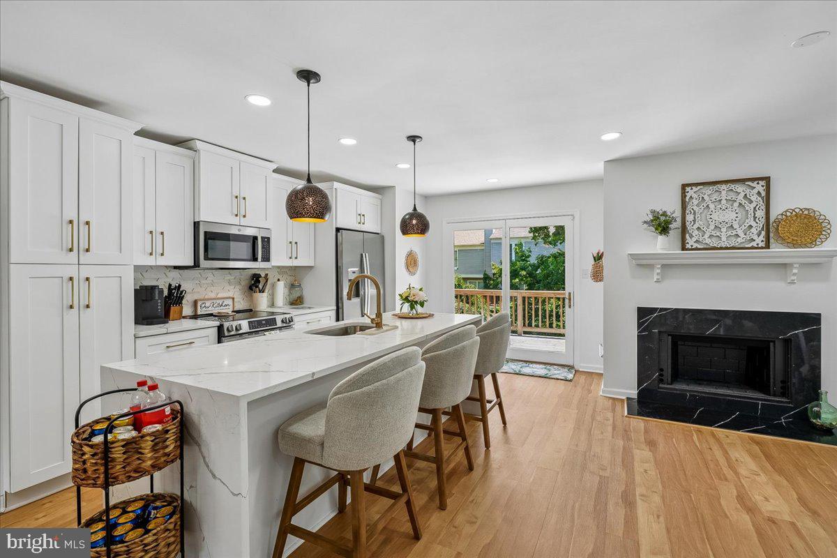 100 Rugby Fredericksburg, VA 22406 - Photo 24 of 41 Modern kitchen with inviting charm.