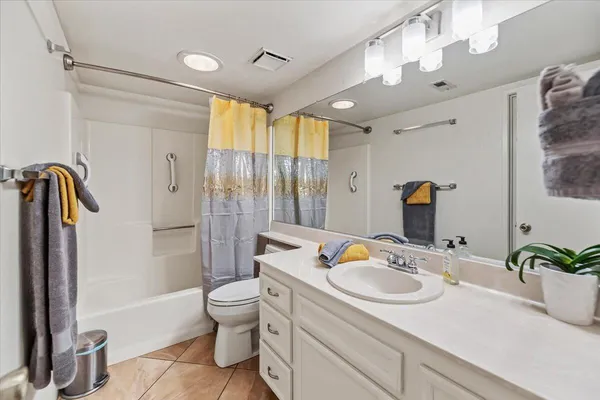$300,000 | 3119 Sunflower Loop North, Palm Springs, CA 92262