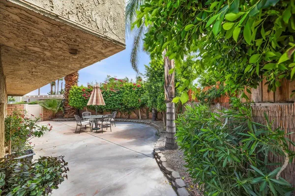 $300,000 | 3119 Sunflower Loop North, Palm Springs, CA 92262