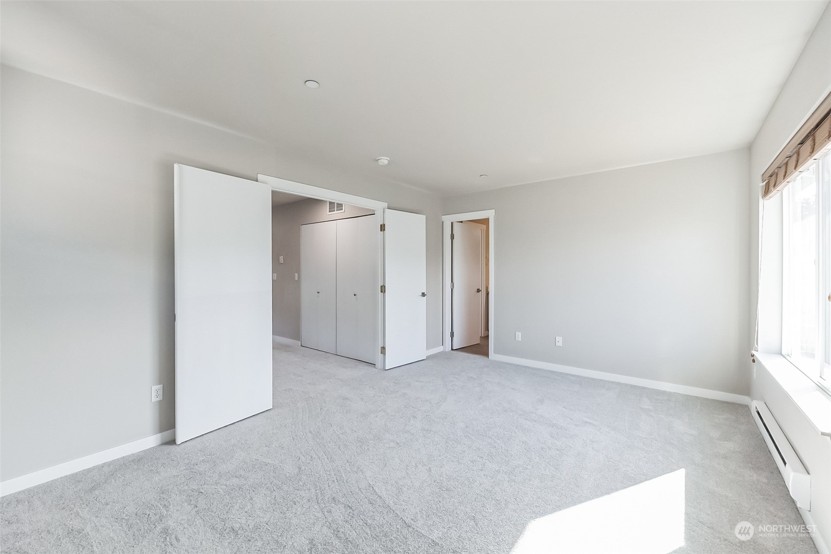3077 Walker Road DuPont, WA 98327 - Photo 19 of 30 an empty room with windows