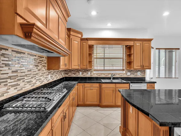 $1,089,000 | 10844 Lake Wynds Court, Boynton Beach, FL 33437