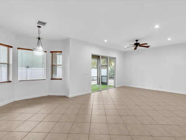 $1,089,000 | 10844 Lake Wynds Court, Boynton Beach, FL 33437