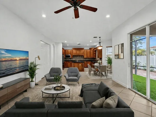 $1,089,000 | 10844 Lake Wynds Court, Boynton Beach, FL 33437