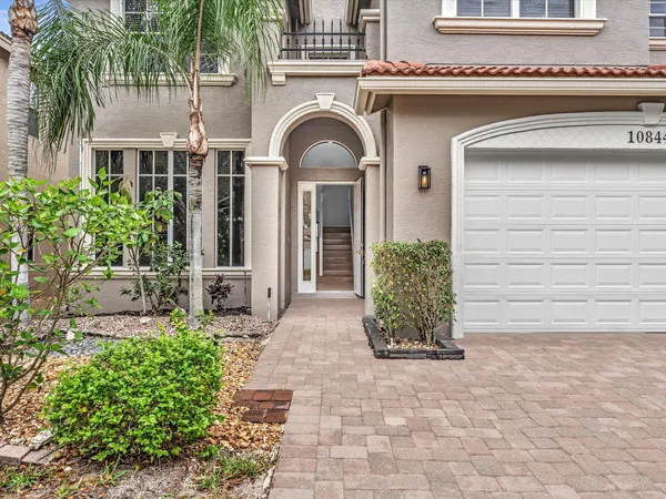 $1,089,000 | 10844 Lake Wynds Court, Boynton Beach, FL 33437