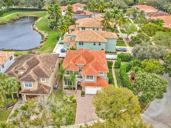 $1,089,000 | 10844 Lake Wynds Court, Boynton Beach, FL 33437