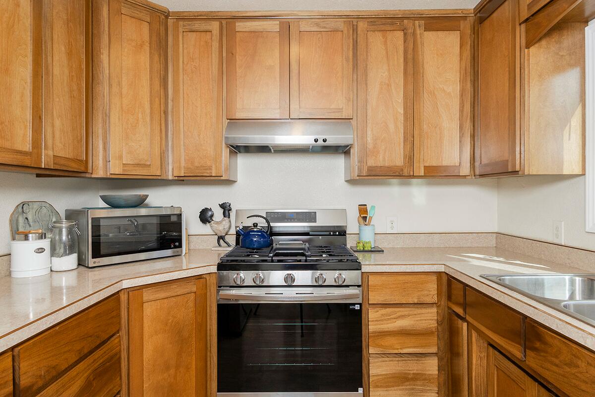 114 Short Street Rogue River, OR 97537 - Photo 21 of 36 114 Short St kitchen