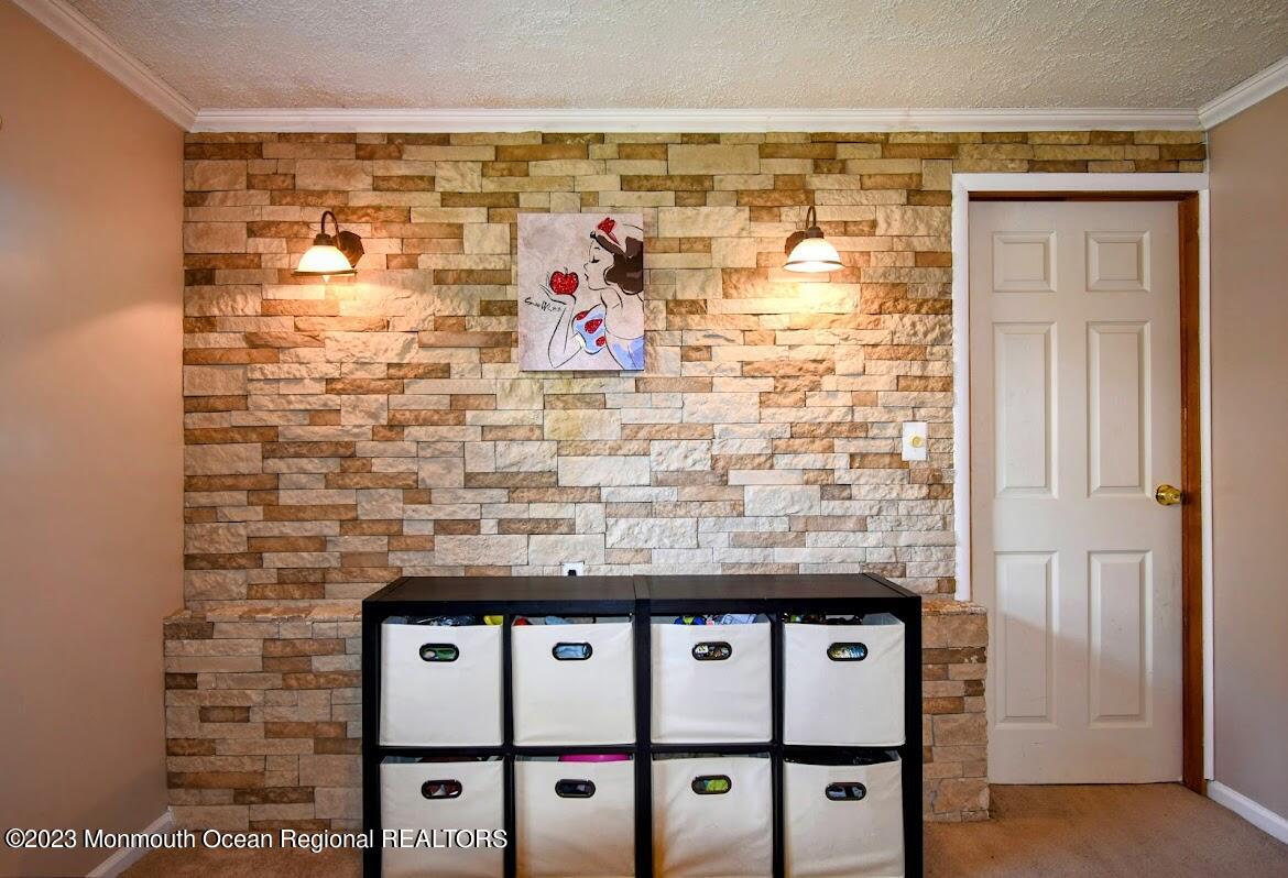 40 Alan Terrace Howell, NJ 07731 - Photo 33 of 48