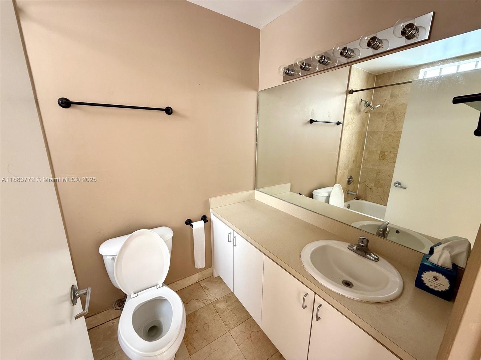 1528 Drexel Avenue, Unit B2 Miami Beach, FL 33139 - Photo 13 of 19