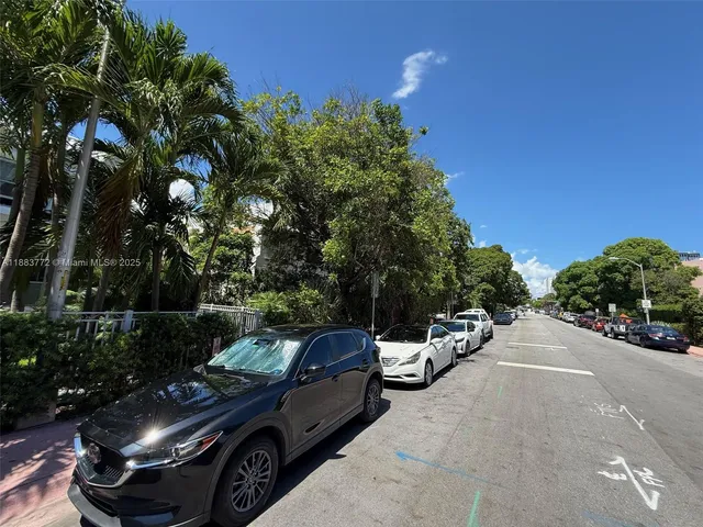 $2,650 | 1528 Drexel Avenue, Unit B2, Miami Beach, FL 33139