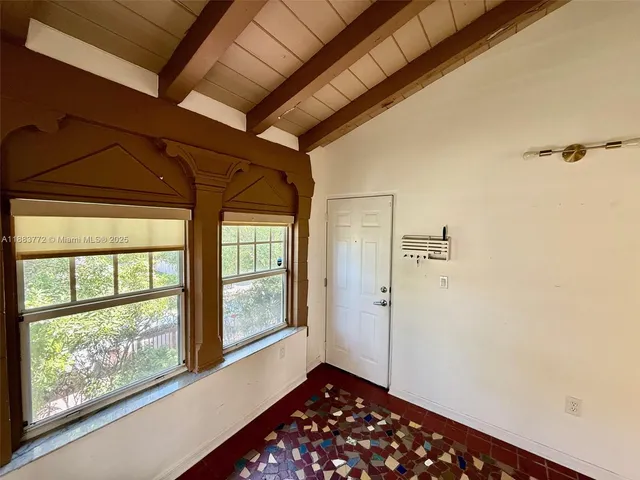 $2,650 | 1528 Drexel Avenue, Unit B2, Miami Beach, FL 33139