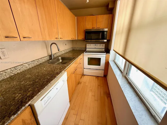 $2,650 | 1528 Drexel Avenue, Unit B2, Miami Beach, FL 33139