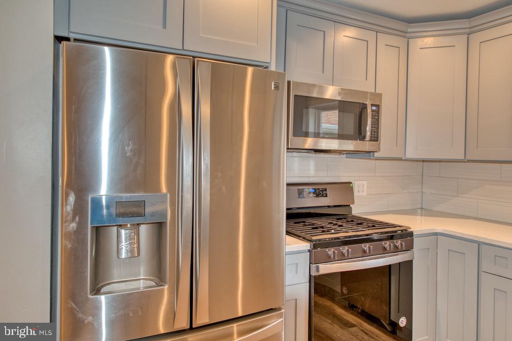 2424 Shelburn Road Millville, NJ 08332 - Photo 12 of 22 Gallery Image 12