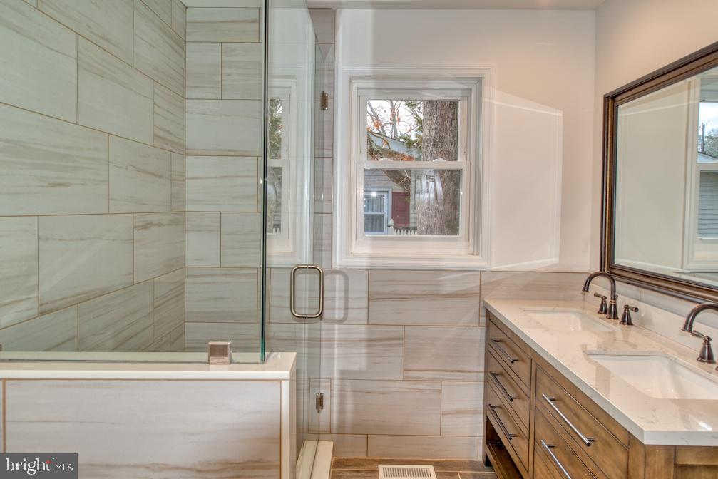2424 Shelburn Road Millville, NJ 08332 - Photo 9 of 22 Gallery Image 9