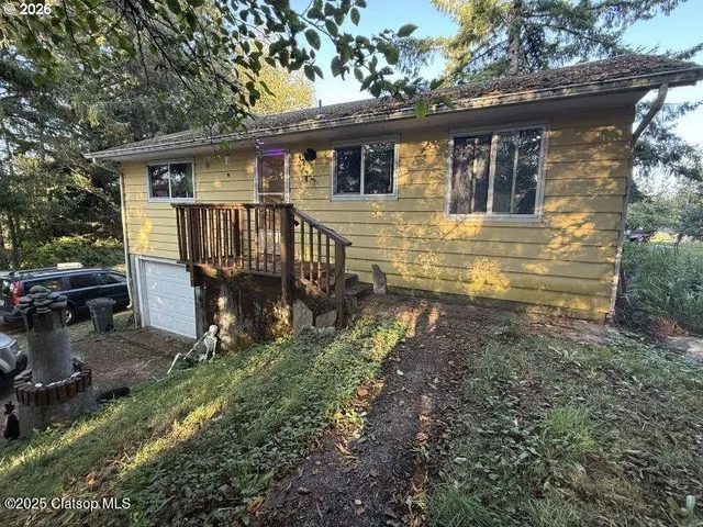 $390,000 | 33719 Highway 101 Business, Warrenton, OR 97146