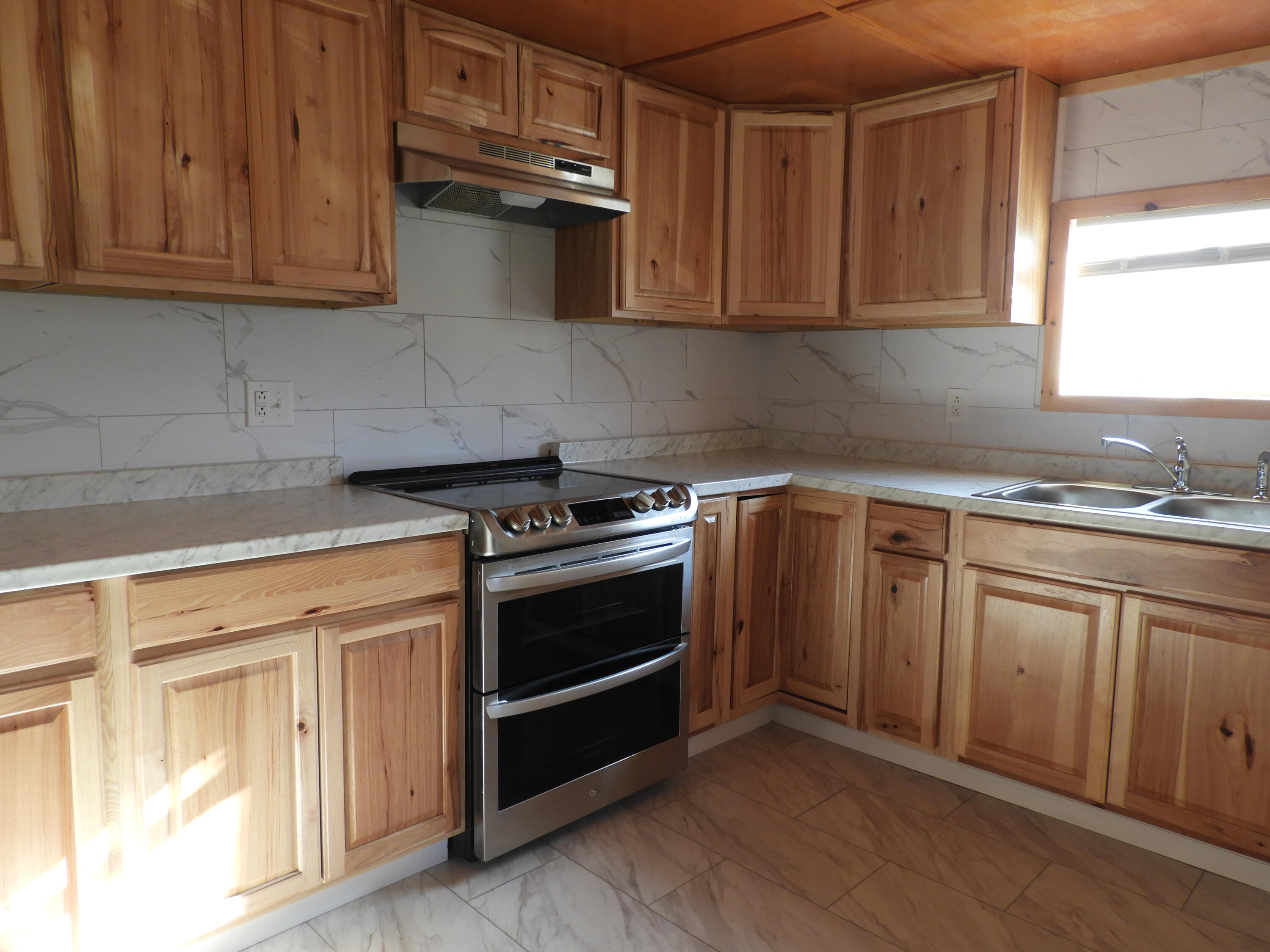 27 Fiske Road West Chazy, NY 12992 - Photo 9 of 29 Kitchen
