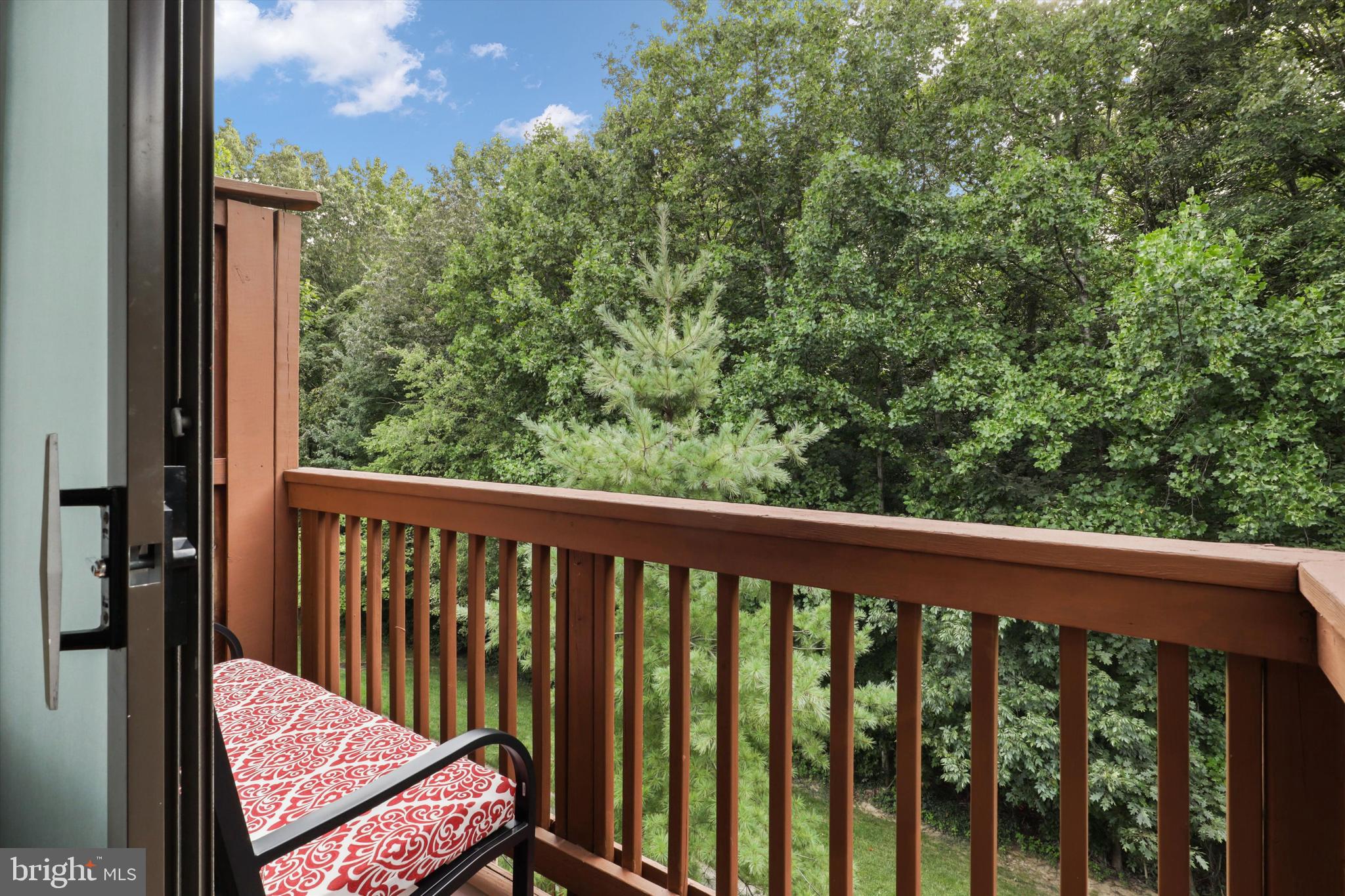 9097 Golden Sunset Lane Springfield, VA 22153 - Photo 18 of 40