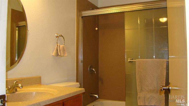 743 Agnew Place Santa Rosa, CA 95401 - Photo 6 of 8