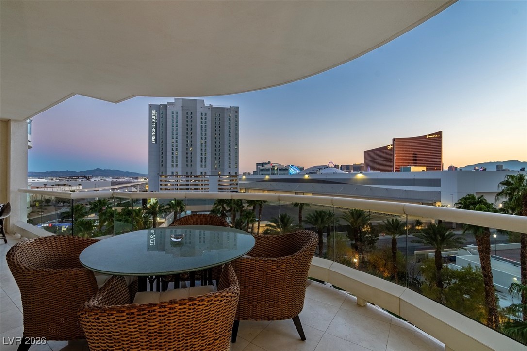 2857 Paradise Road, Unit 602 Las Vegas, NV 89109 - Photo 16 of 36