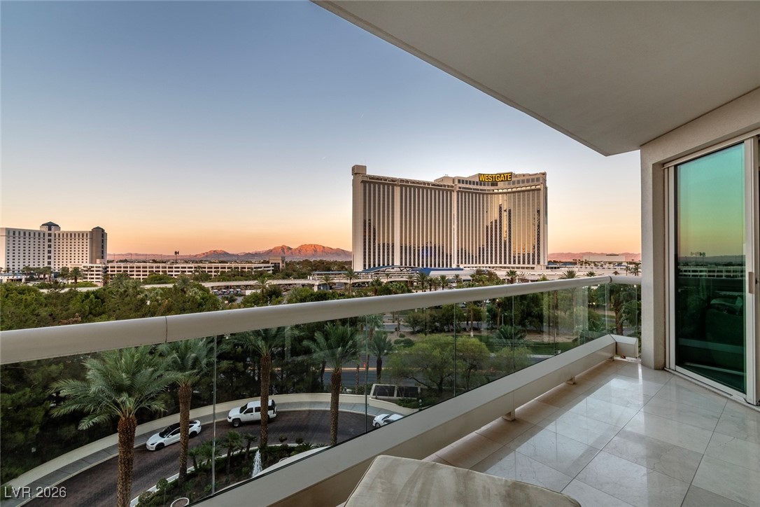 2857 Paradise Road, Unit 602 Las Vegas, NV 89109 - Photo 24 of 36