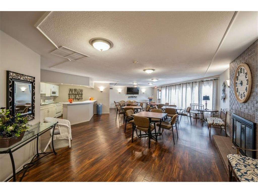 10411 Cedar Lake Road, Unit 213 Minnetonka, MN 55305 - Photo 35 of 41