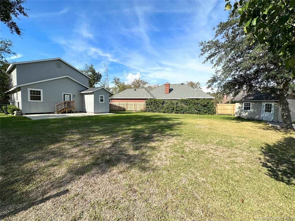 1805 Riverside Drive Lake Charles, LA 70601 - Photo 37 of 39