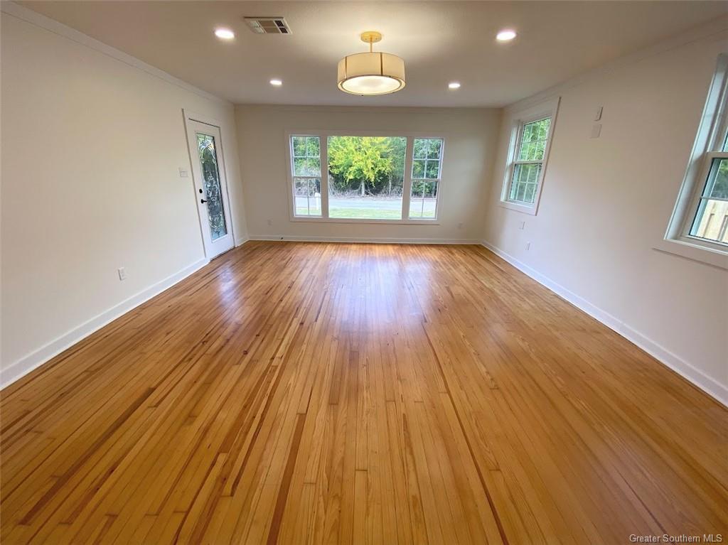 1805 Riverside Drive Lake Charles, LA 70601 - Photo 5 of 39