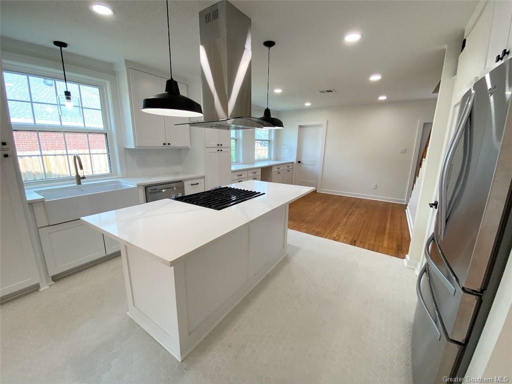 1805 Riverside Drive Lake Charles, LA 70601 - Photo 7 of 39