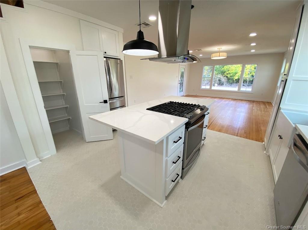 1805 Riverside Drive Lake Charles, LA 70601 - Photo 9 of 39