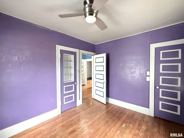 $99,900 | 452 Jefferson Street, Galesburg, IL 61401