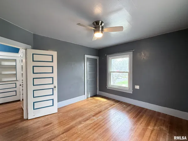 $99,900 | 452 Jefferson Street, Galesburg, IL 61401