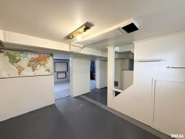 $99,900 | 452 Jefferson Street, Galesburg, IL 61401