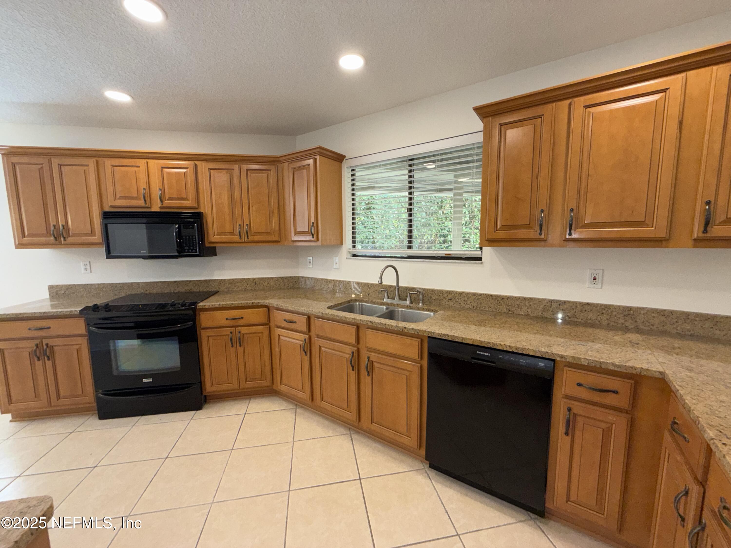 47 Turtleback Trail Ponte Vedra Beach, FL 32082 - Photo 8 of 15 IMG_3774