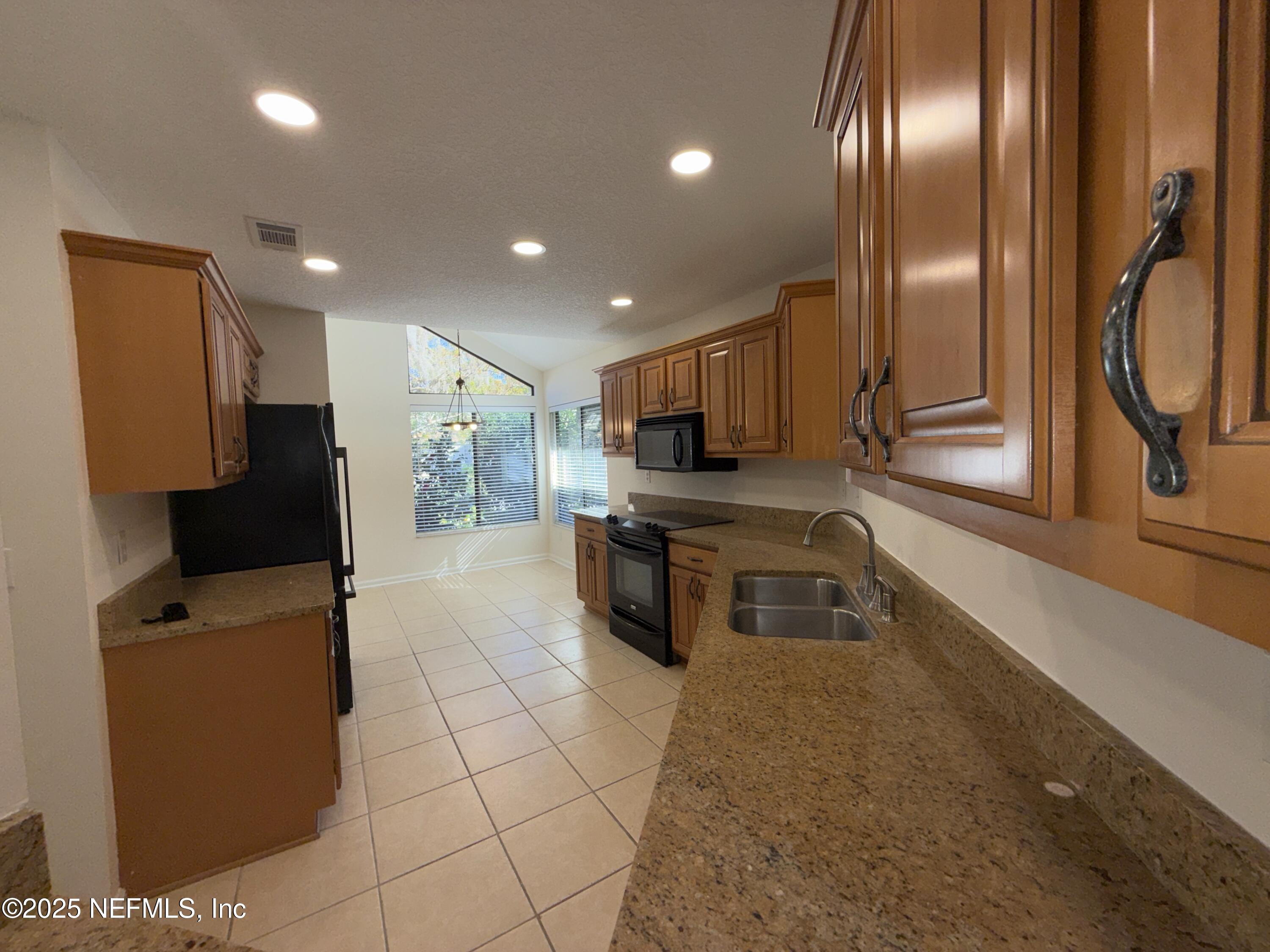 47 Turtleback Trail Ponte Vedra Beach, FL 32082 - Photo 9 of 15 IMG_3775