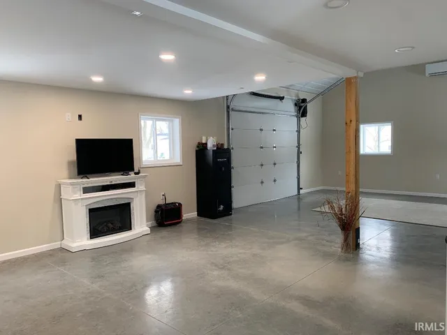 $375,000 | 115 Elm Drive, Covington, IN 47932