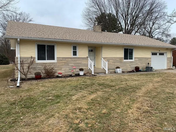 $330,000 | 115 Elm Drive, Covington, IN 47932