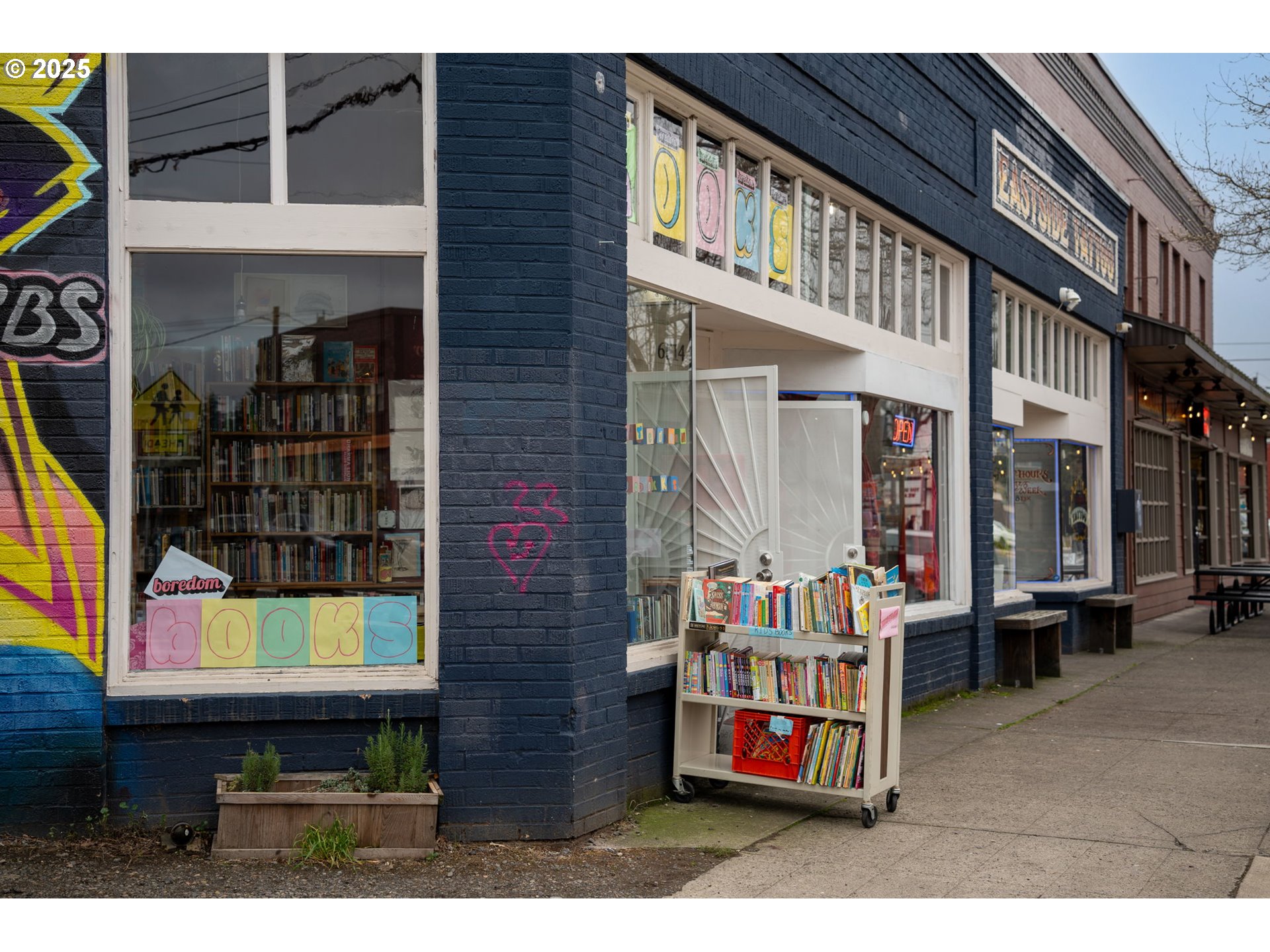 7204 Southeast Steele Street Portland, OR 97206 - Photo 34 of 37 a view of outdoor space shop and window
