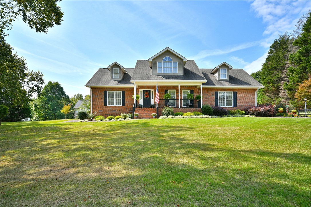847 Perkins Creek Road Seneca, SC 29678 - Photo 2 of 37 Gallery Image 2