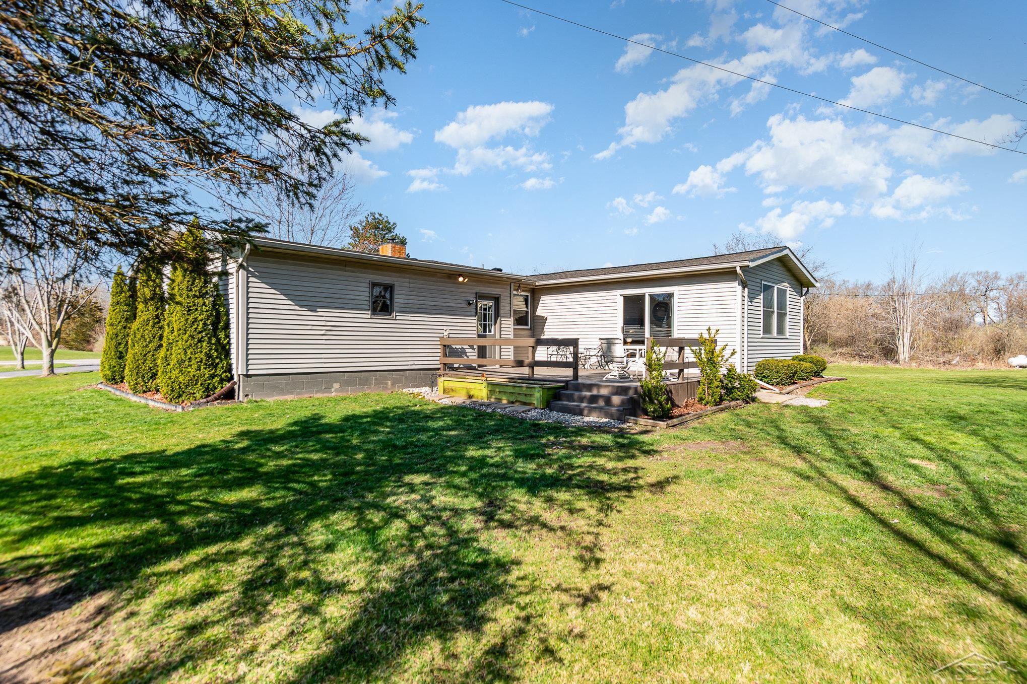 4890 Curve Road Freeland, MI 48623 - Photo 43 of 52