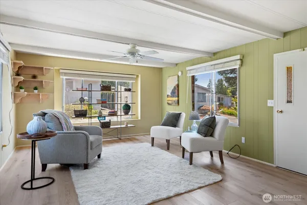 $99,990 | 4111 164th Street Southwest, Unit 61, Lynnwood, WA 98087